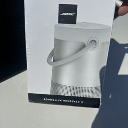 New Bose  revolve +II Bluetooth Speaker