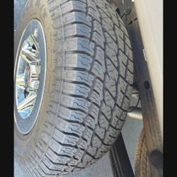 All for new price 590 17 inch   265 70 17 6 Lug  gmc Chevrolet  Cadillac 