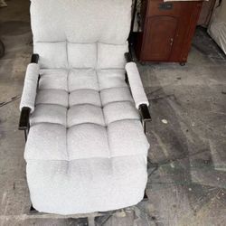 Brand new Adjustable High Back Nursery Rocking Chair with Foot Rest & Side Pockets, Foldable Upholstered Glider Recliner for Living Room, Bedroom, Bal