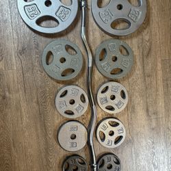 Standard NEW Curl Bar With CAP Cast Iron Plates  Total: 117 lbs