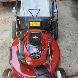 Toro Recycler,  Mower N Stow Self Propelled Lawn Mower 