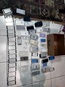 Wholesale Cell Phone Repair Inventory Lot - 100+ Pcs iPhone & Samsung