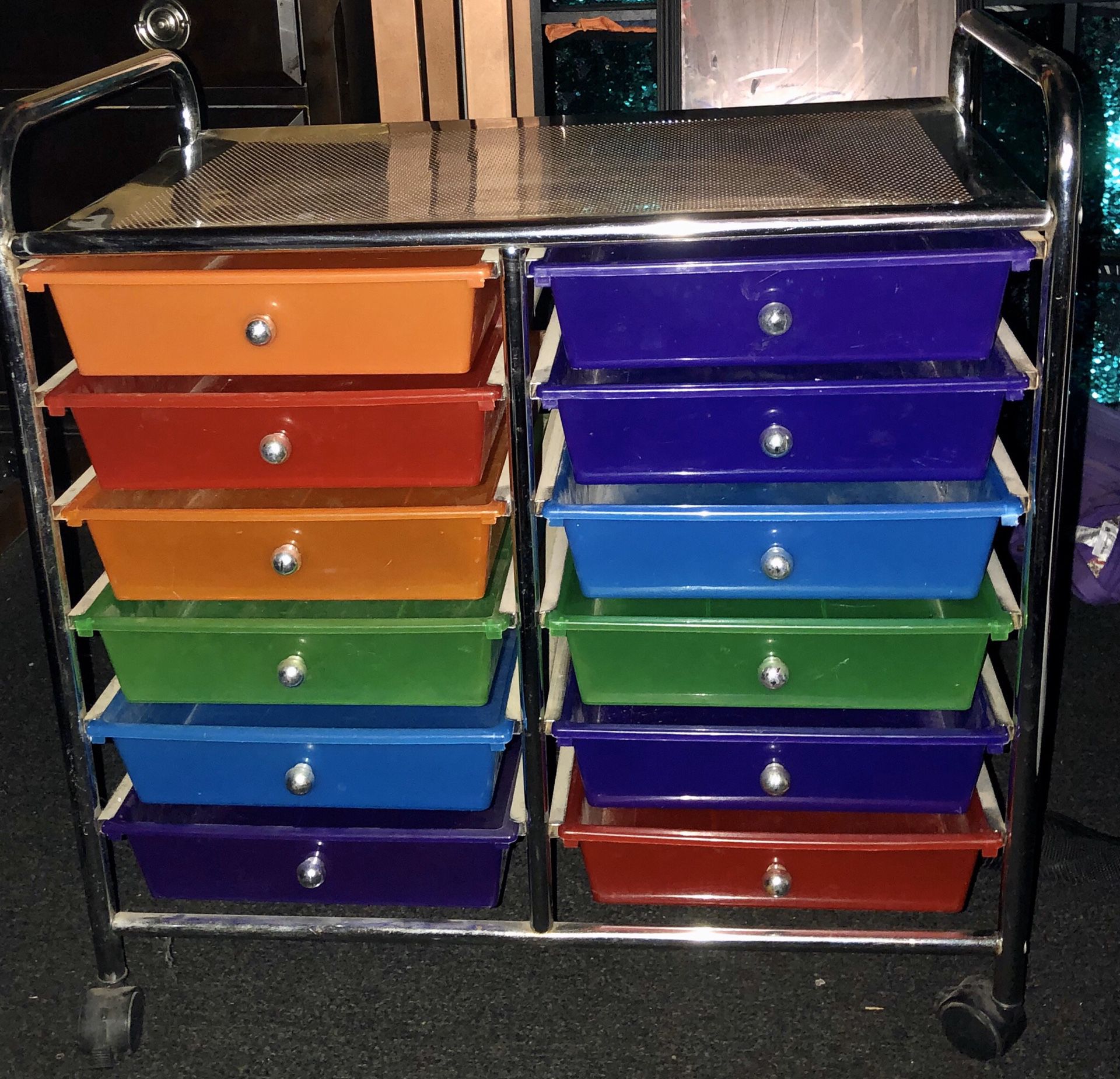 12 drawer Storage container