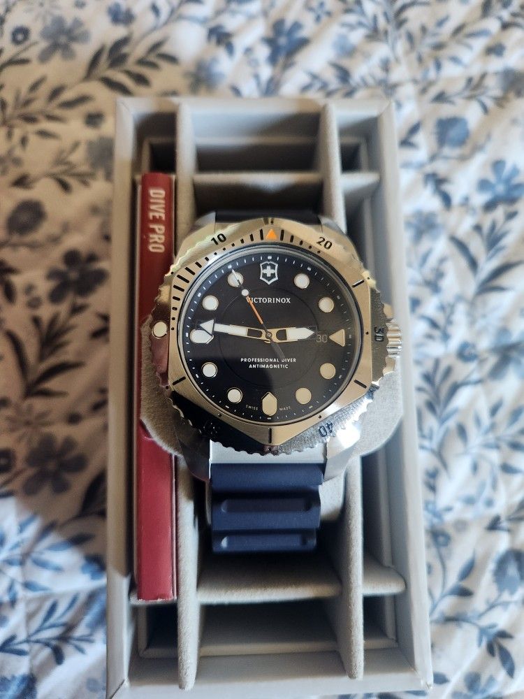 Victorinox Pro Diver