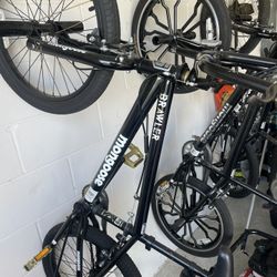 Mongooses Bikes20”