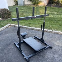 Titan Fitness Vertical Leg Press