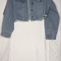 Cropped denim jacket