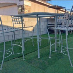 O W Lee Classic Patio Furniture 