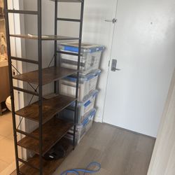 Bookshelf 