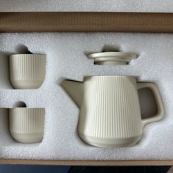 Teapot Set With Removable Infuser (new)