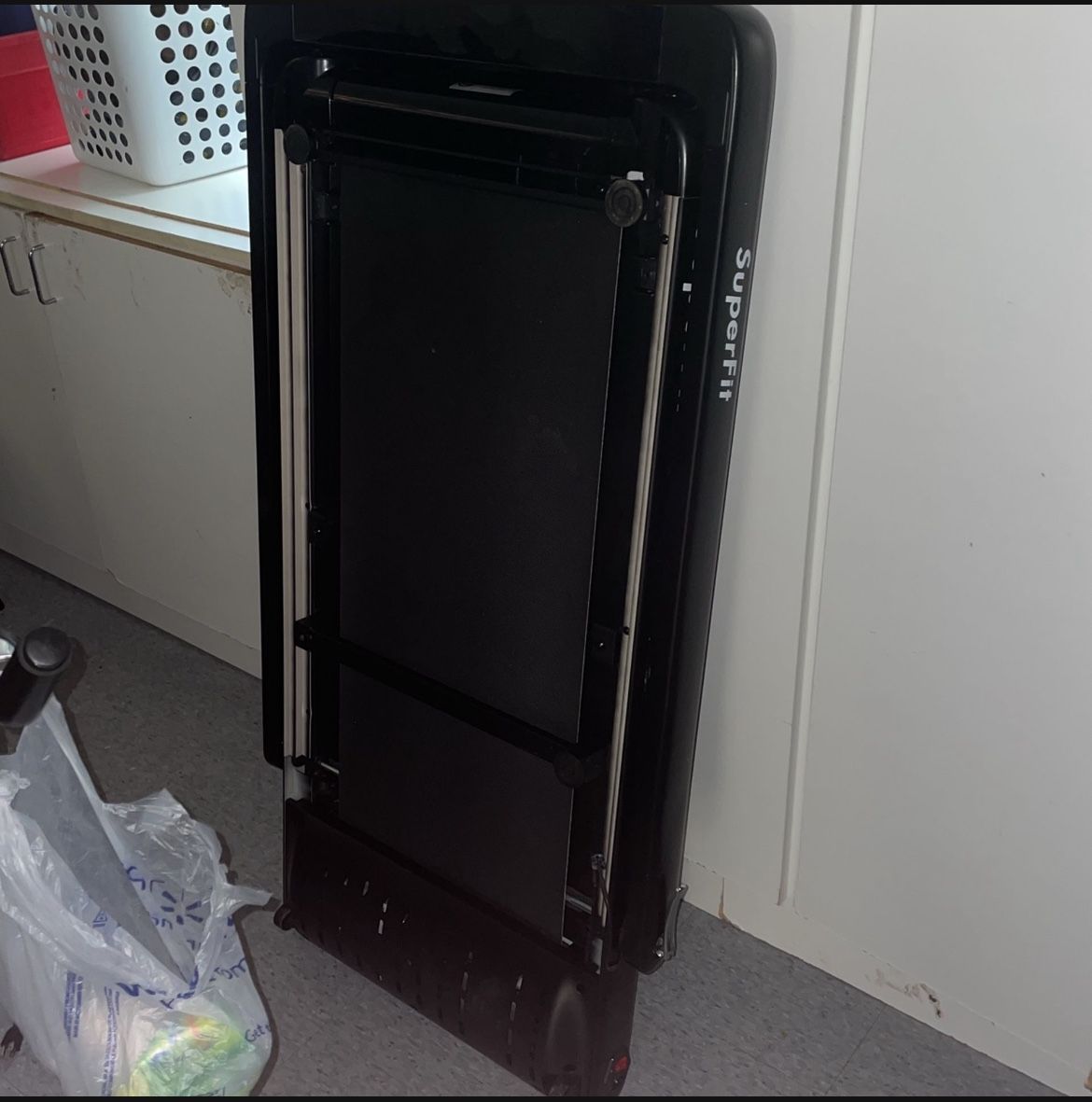 treadmill with remote