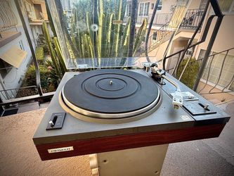 Pioneer record player with jvc receiver