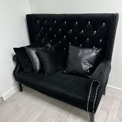 Black Velvet Tufted Diamond Couch 