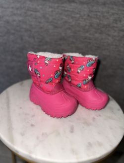 Snow Boots