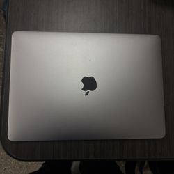 Apple MacBook Pro, Touch Bar 17