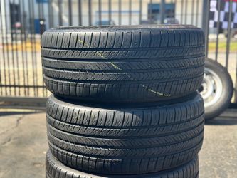 PAIR OF TIRE 255 35 21 MICHELIN 85% LIFE