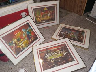 4 Old Dogs Playing Poker 