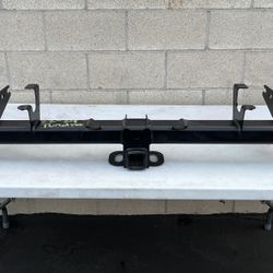2022-2024 Toyota Tundra Tow Hitch Oem