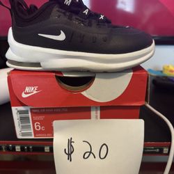 Size 6c toddler Air Max