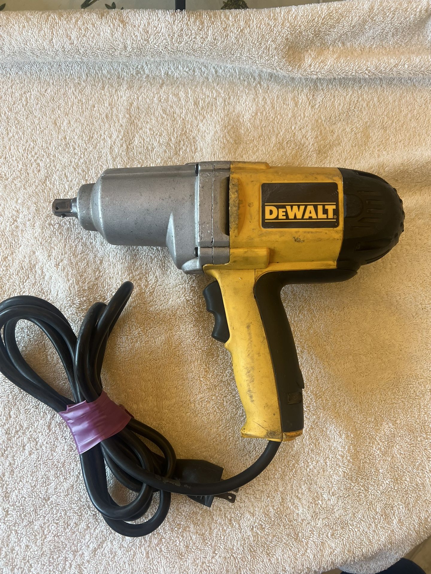 Dewalt Impact Gun 1/2” Drive