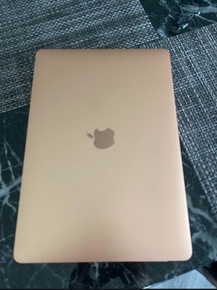 2019 Rose Gold MacBook Air