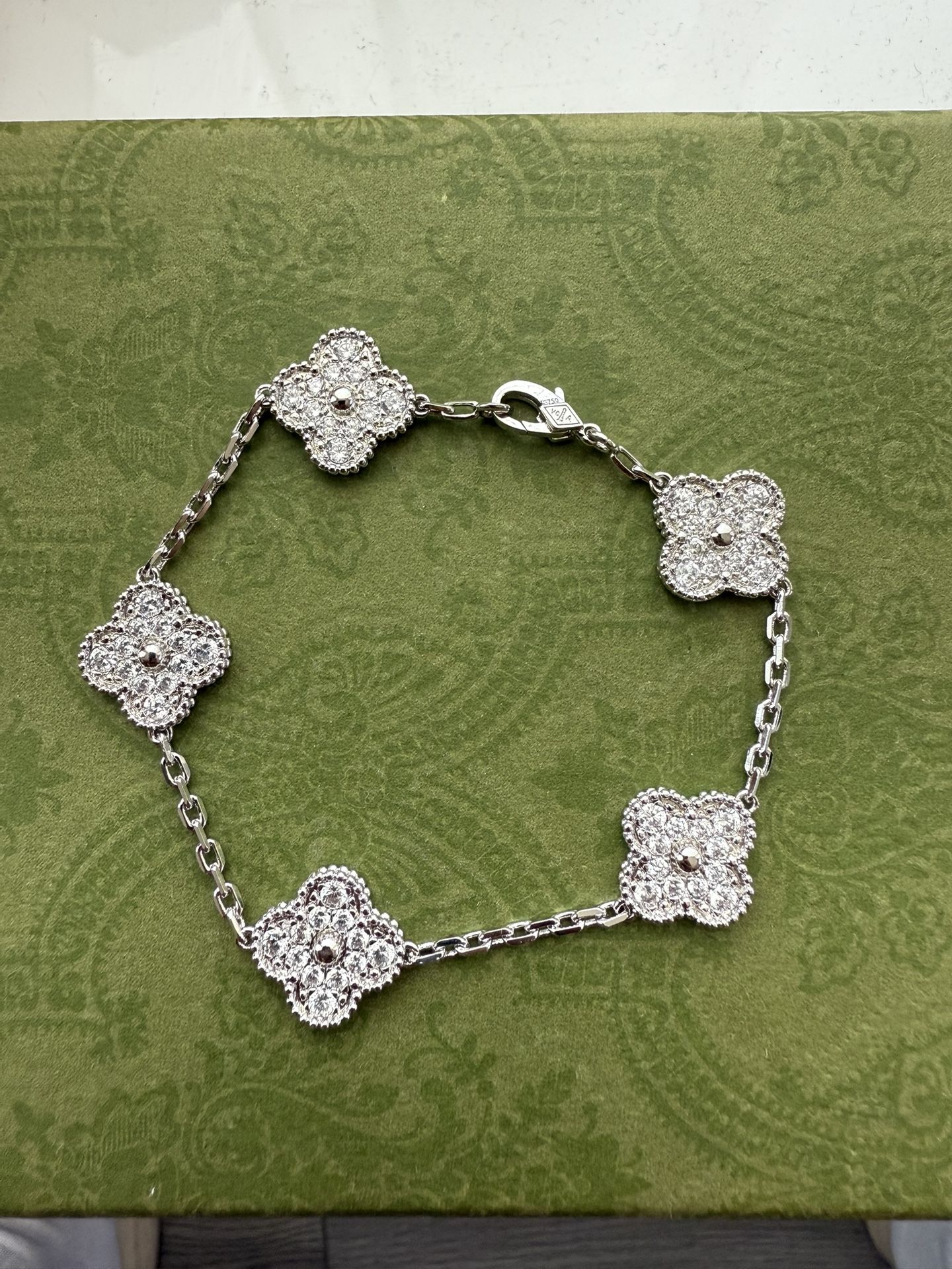 Unisex Cleef Bracelet