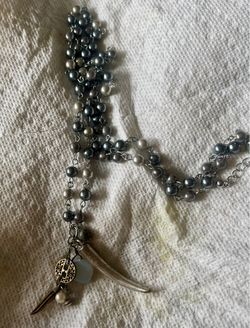 American eagle Gray Pearl Beaded Necklace with Charm Pendant