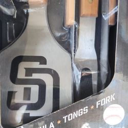 Padres Grill set