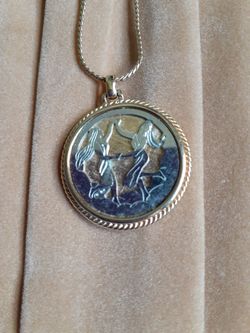 Gemini vintage avon necklace