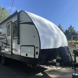 2021 Coleman Light