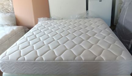 King Size Mattress (Colchón King Size)
