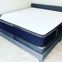 King size  Pillow Top thick+Box split spring+Bed frame brand new delivery available financing 