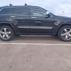 2012 Jeep Grand Cherokee Overland 4X4