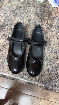 Tap shoes for girl size 12