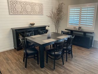 Dinning Table