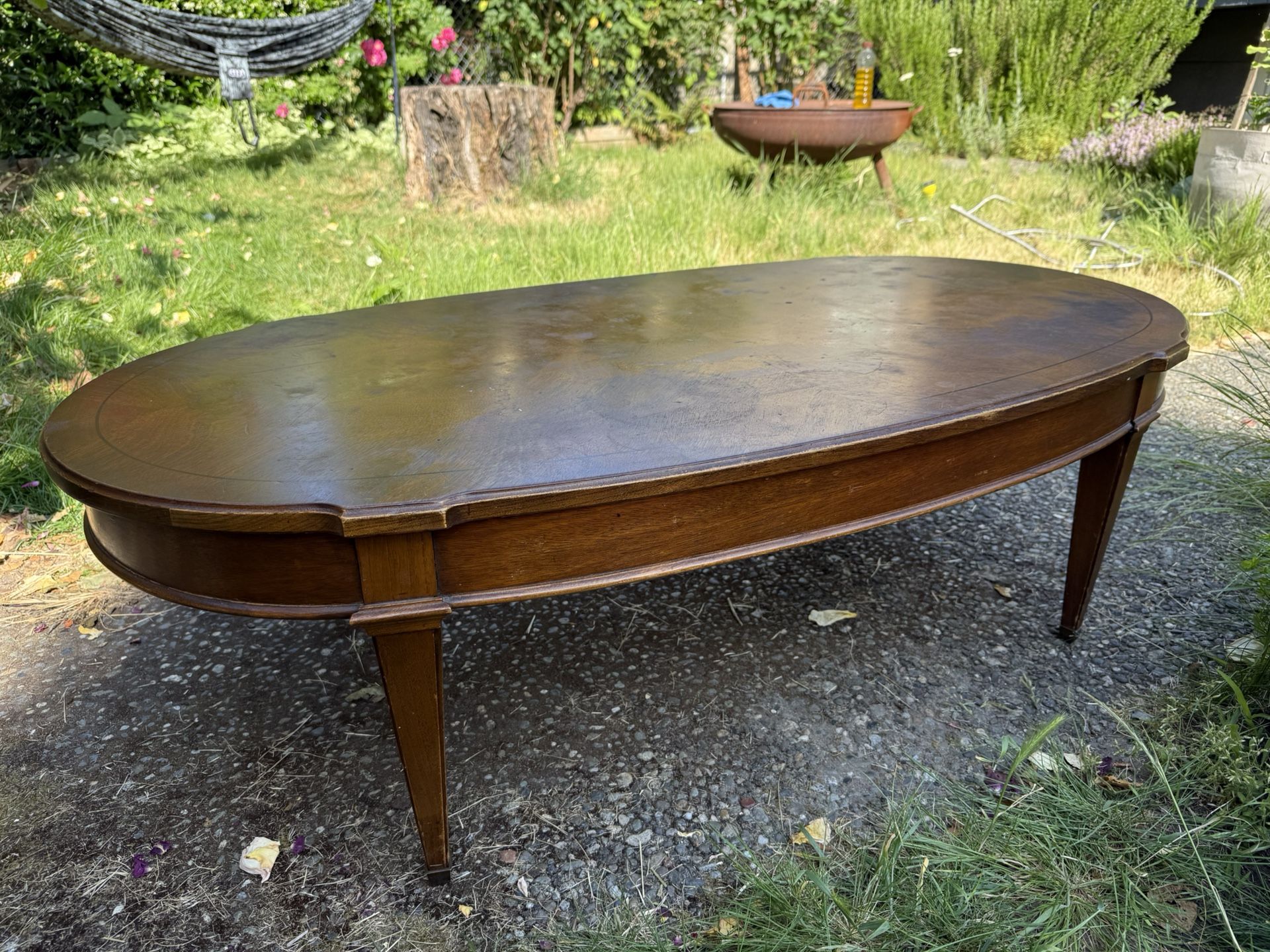Vintage Lane Coffee Table