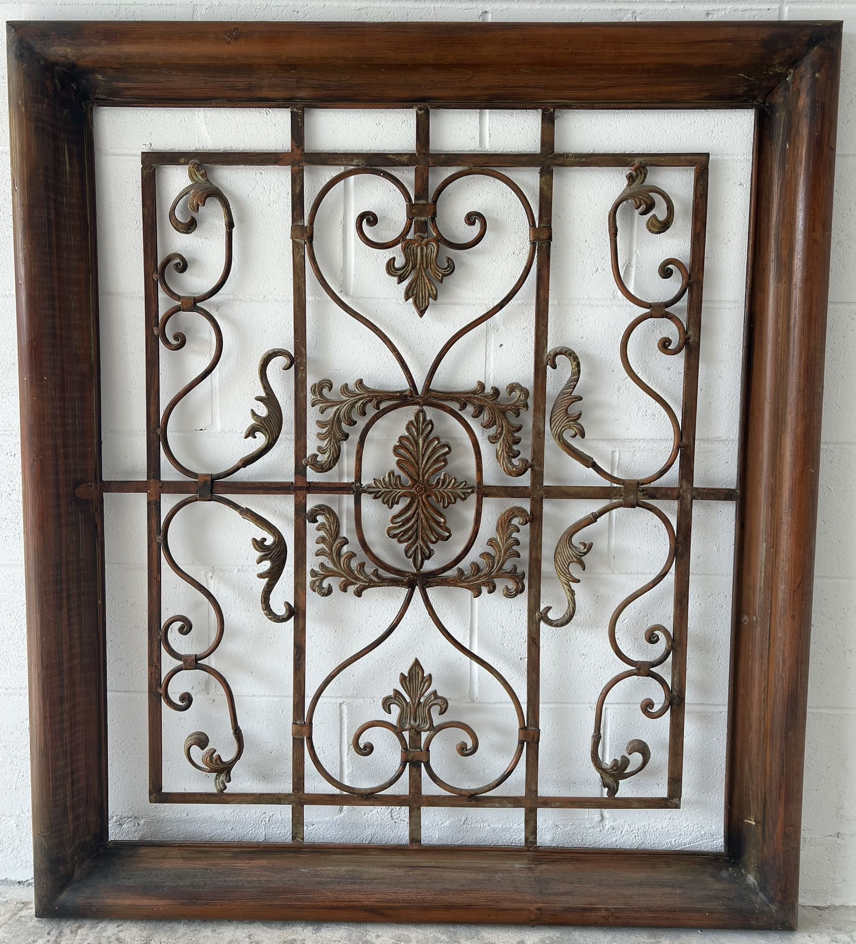 Indoor / Outdoor Iron Wall Art