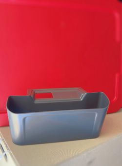 sienna Armrest compartment expands storage space