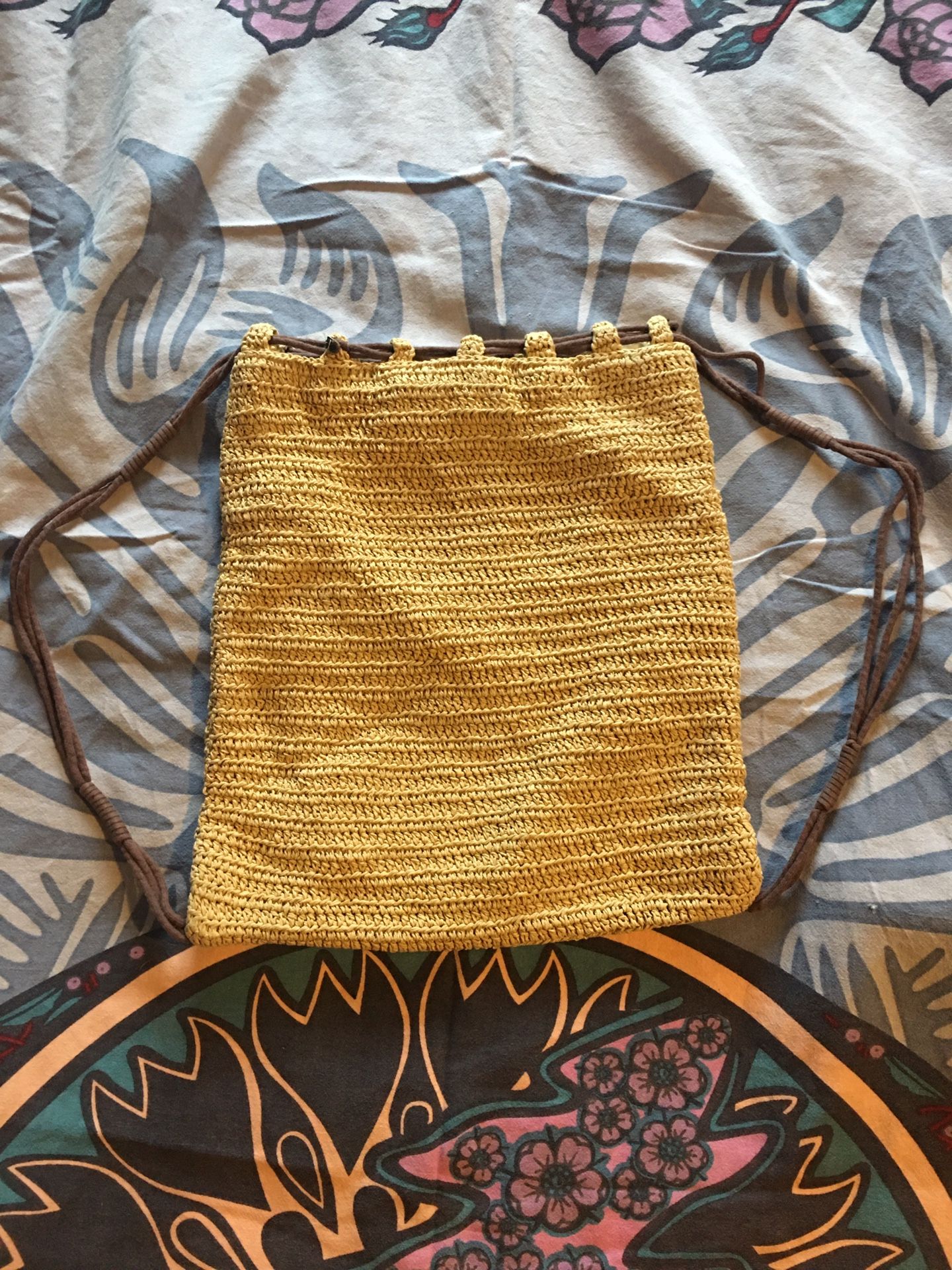 Old Navy straw-like Drawstring Backpack 