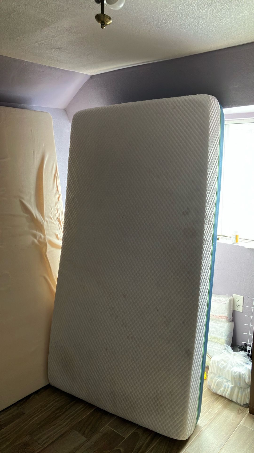 2 Matress Of Foam Individuals 10 And 6 Inches Tick
