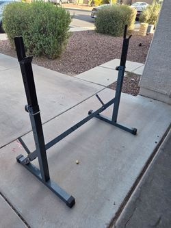 Adjustable weight rack