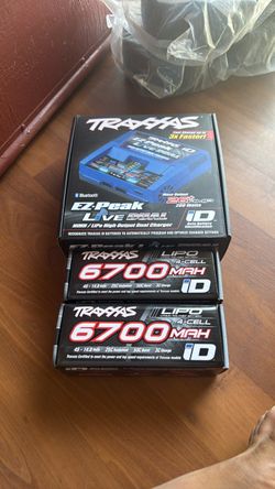 Traxxas xmaxx/xrt batteries combo(brandnew)