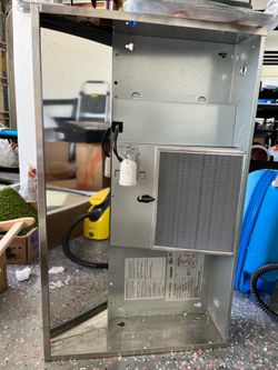 30in range hood open box