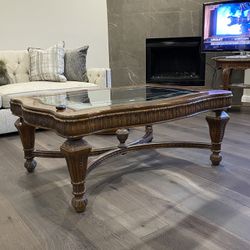 Coffee Table Solid Wood With Glass In Middle 