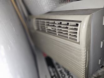 Window Mount Air Conditioner