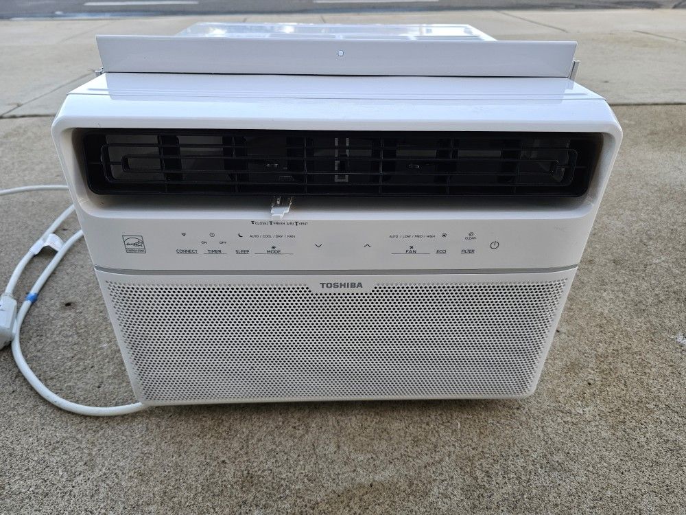 Window AC Unit