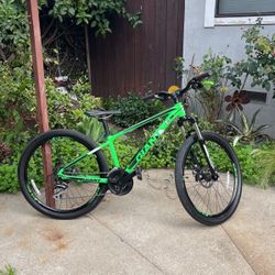 Giant 24in Mountain Bike. 400$ Or Best Offer