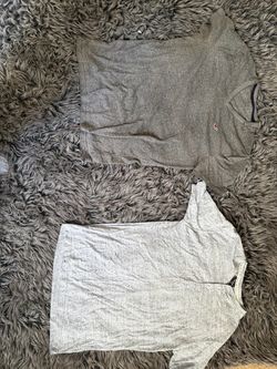 Men’s T-shirts and tank tops size medium and large Hollister