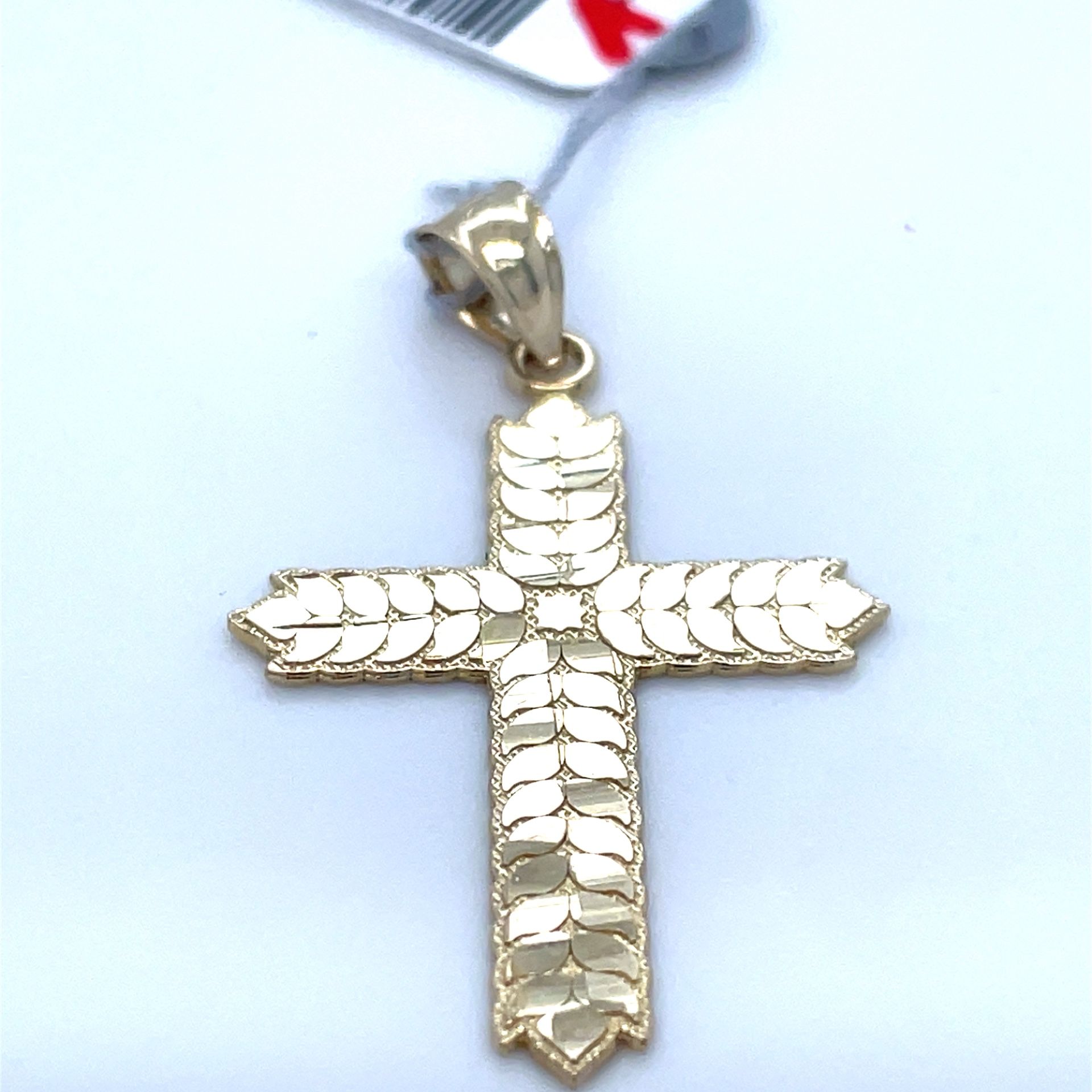 14Kt Yellow Gold Cross Pendant 1.50g 20057/19
