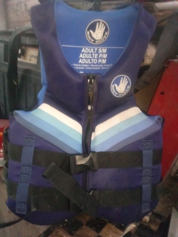 Adult SMALL BODY GLOVE Life Jacket